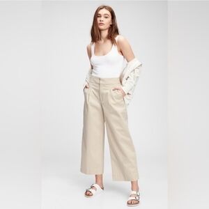 NWT-GAP Wide-Leg Khaki Pants in Navy